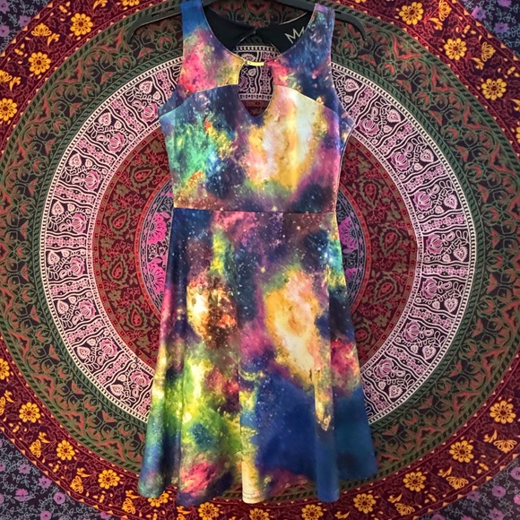 Nicki Minaj Galaxy Print Dress-Size Small - Picture 2 of 4